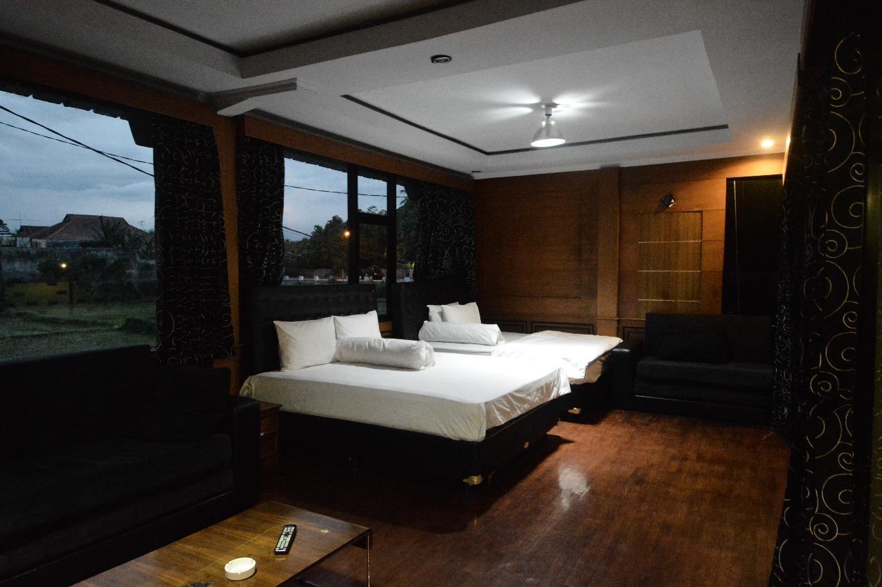 Villa Buleud Garut Extérieur photo
